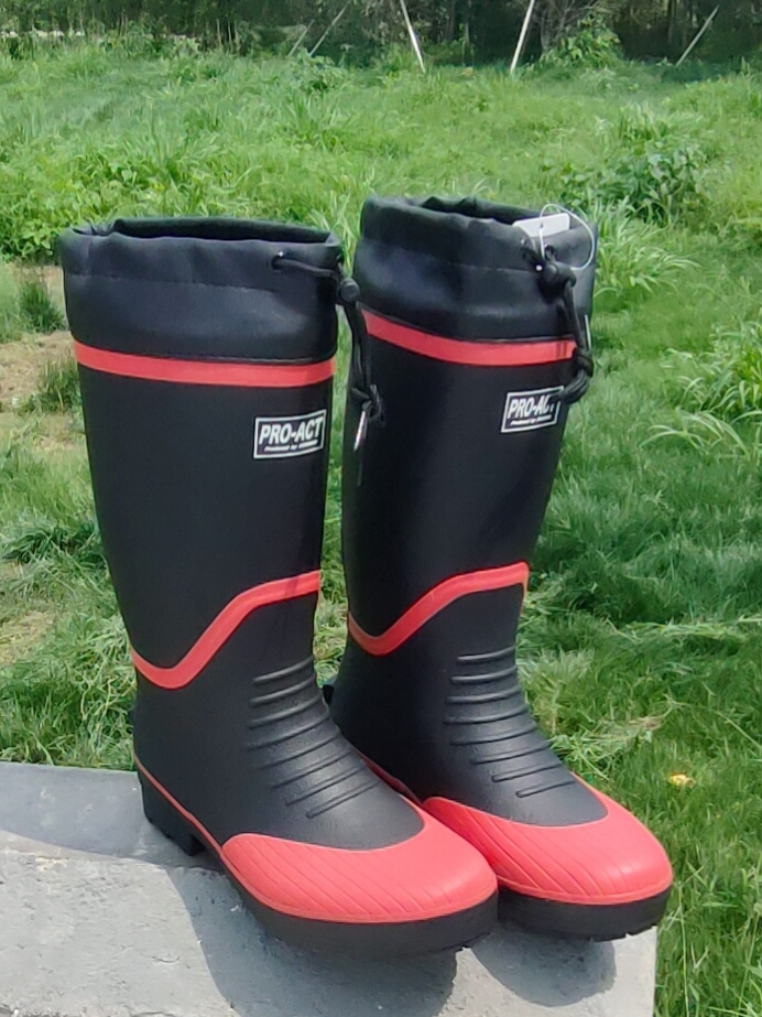 Męskie wysokie, antypoślizgowe – Fishing Boots recenzja i cena