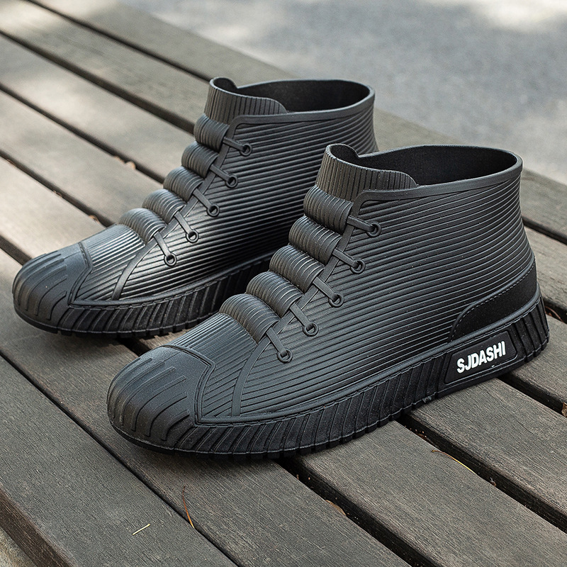 Modne, całoroczne, uniwersalne – Fishing Boots recenzja i cena